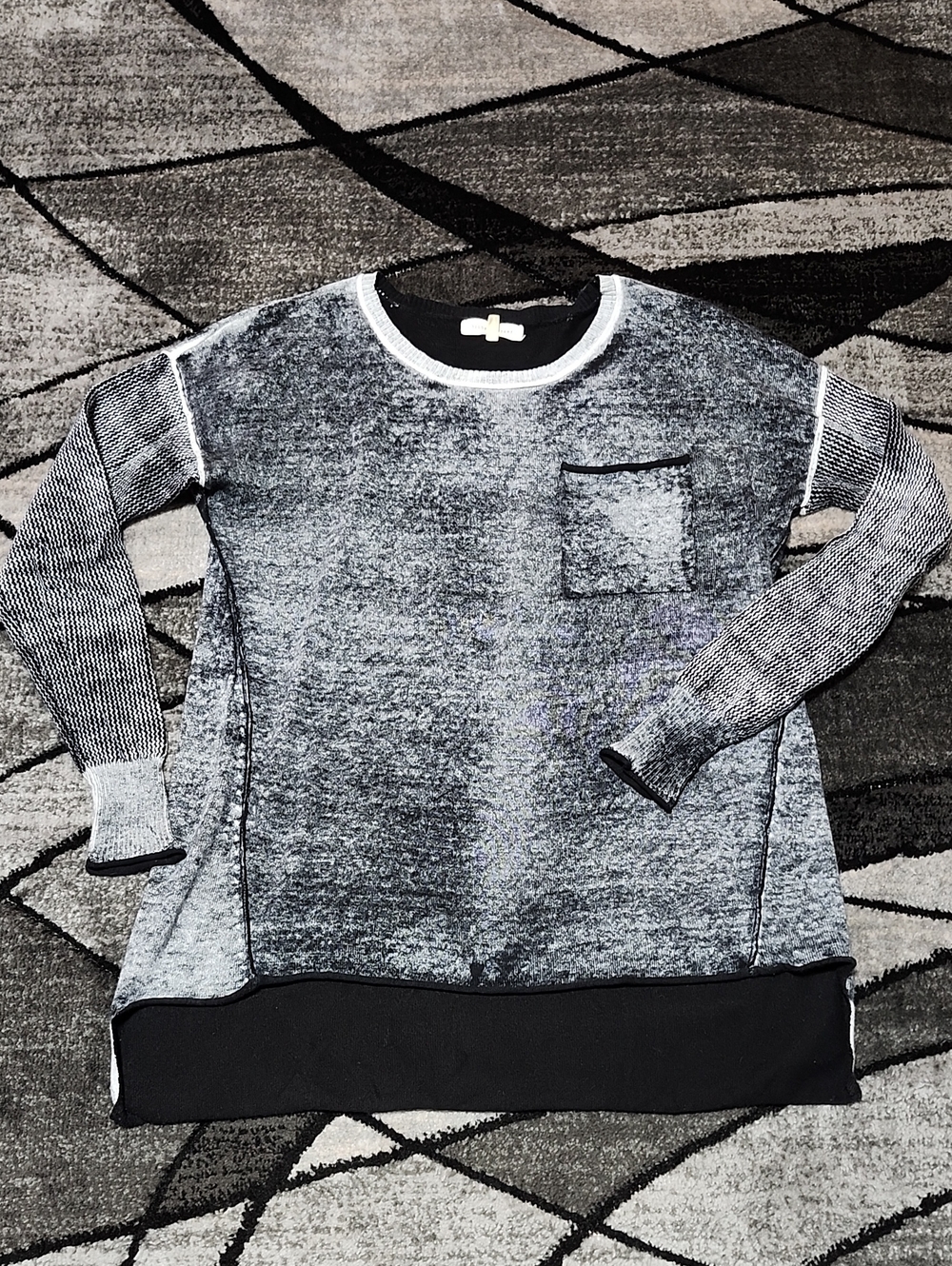 BUCKLE EXCLUSIVE GILDED INTENT ACID-WASH PIECED POCKET DROPTAL KNIT SWEATER